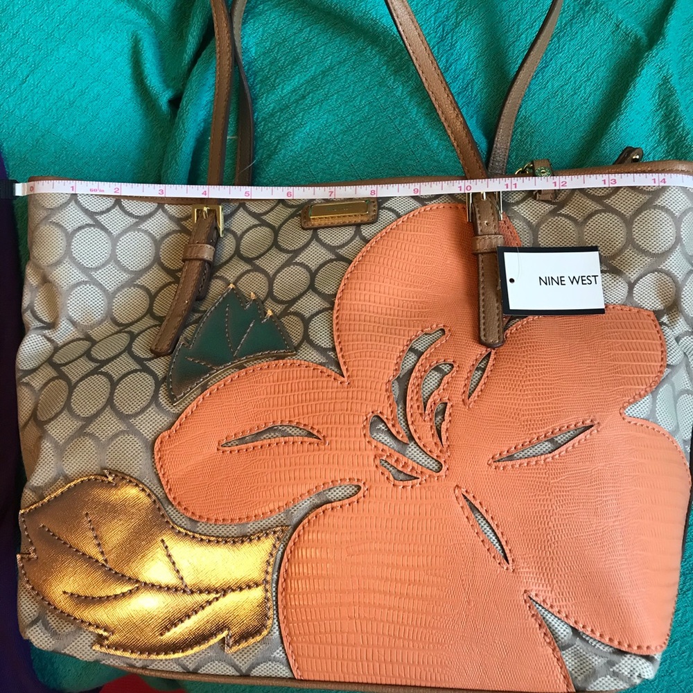 Nine West Shoulder Bag - Picture 7 of 9